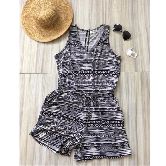 Allison Brittney Pants - New Allison Brittney Tank shorts romper S-Med.